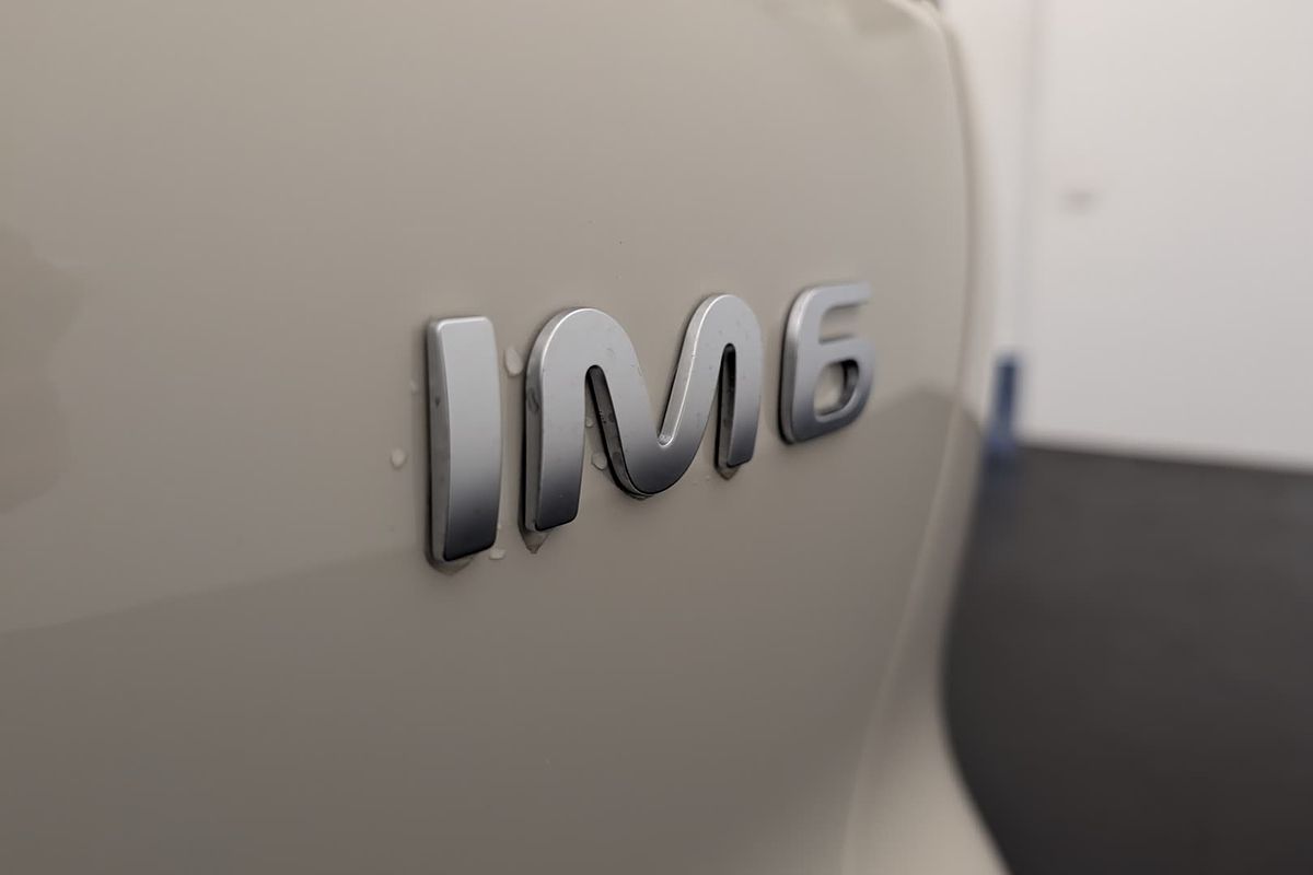 2025 MG IM6AWD100PERF