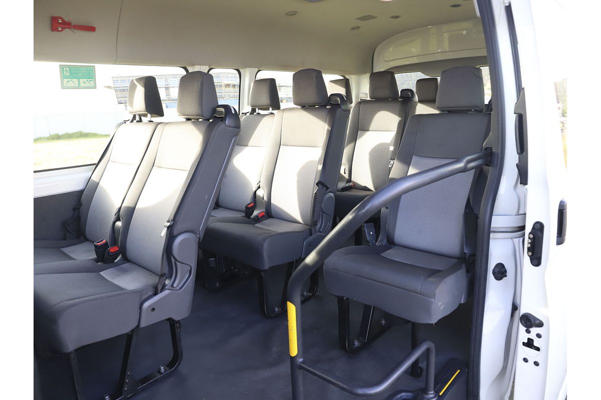 2019 Toyota Hiace Commuter GDH322R ELWB High Roof