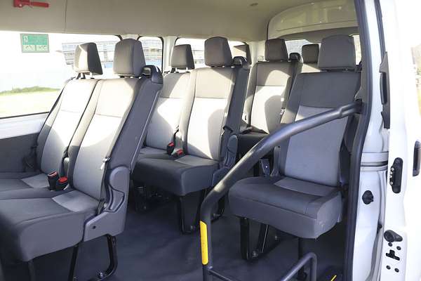 2019 Toyota Hiace Commuter GDH322R