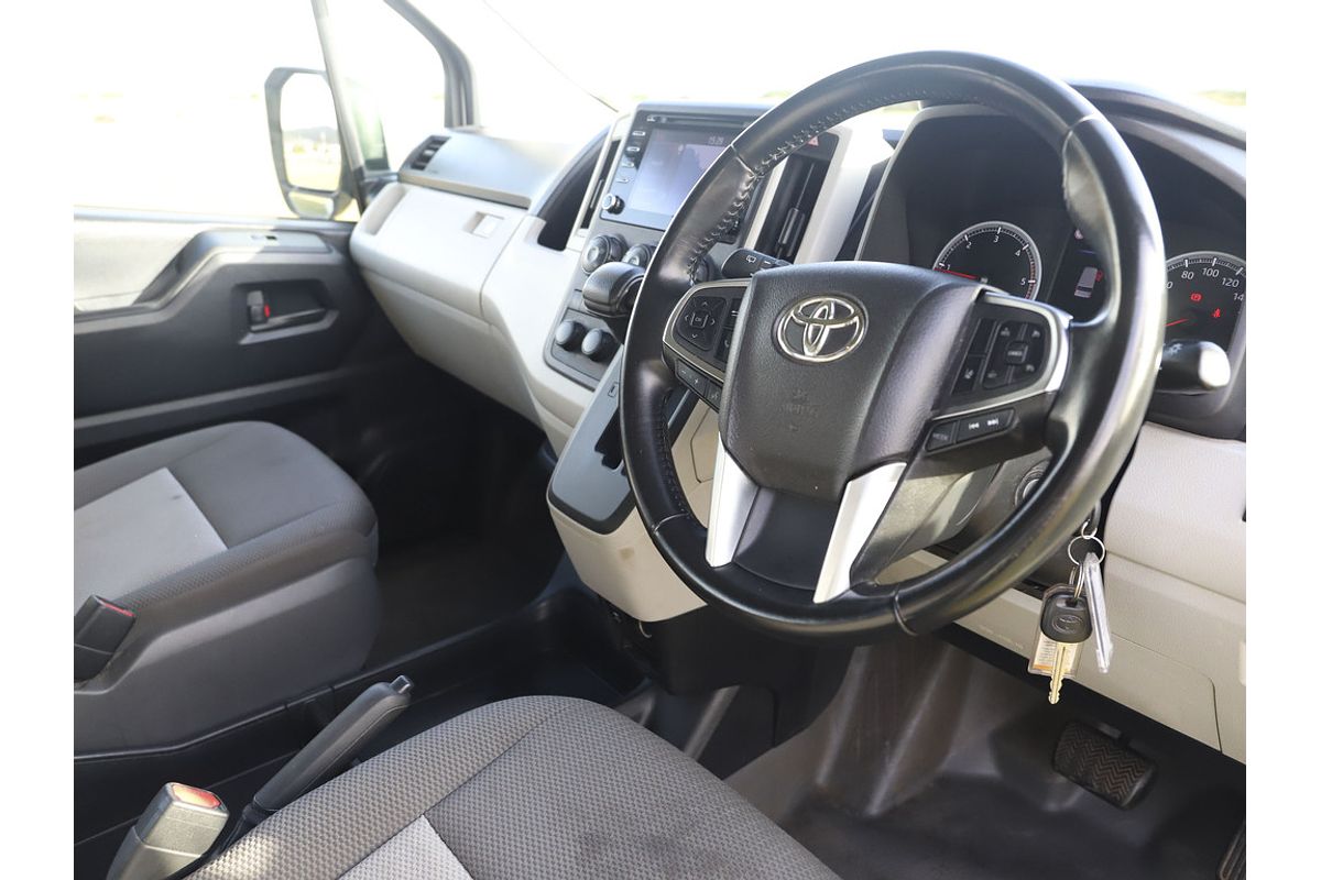 2019 Toyota Hiace Commuter GDH322R