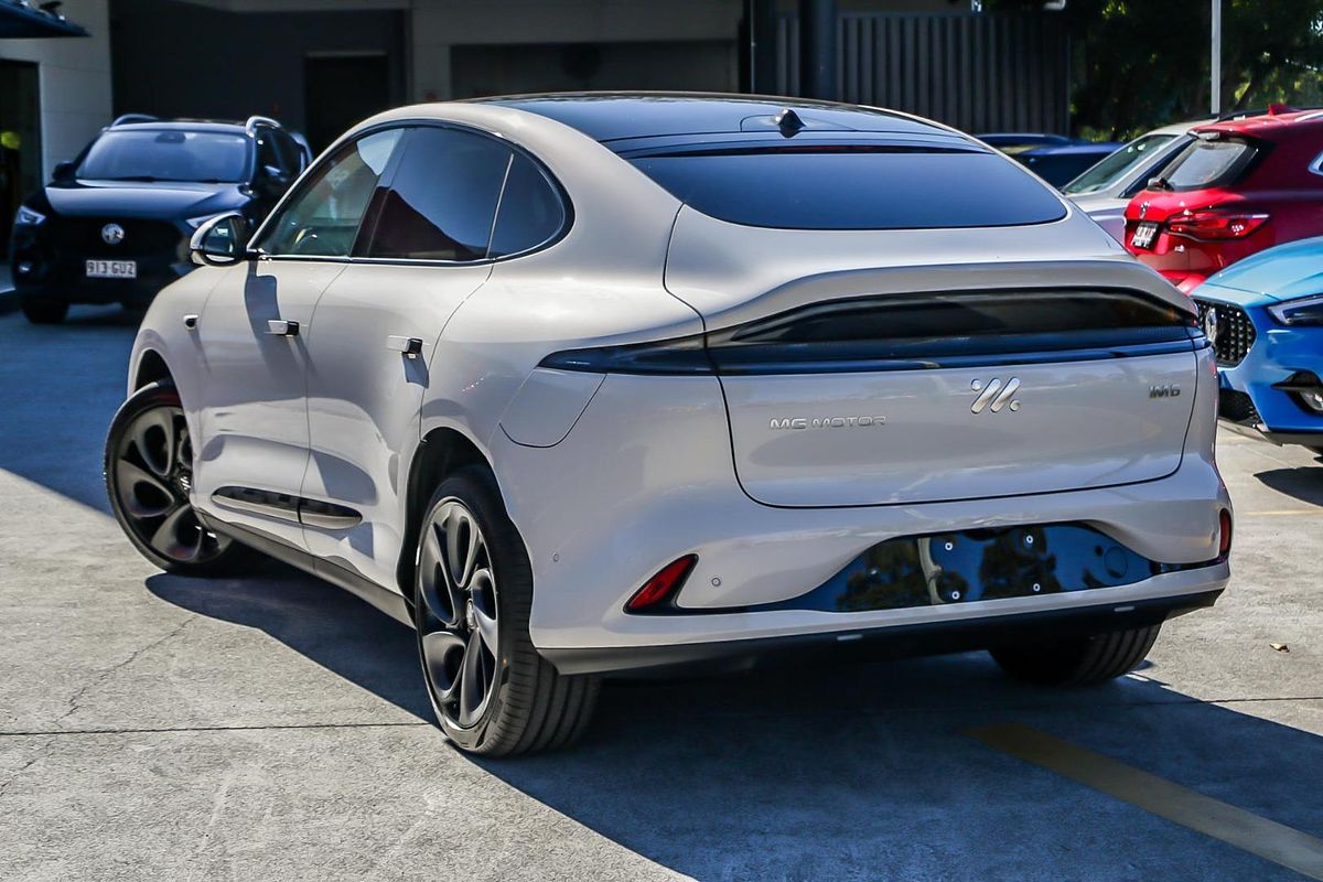 2025 MG Im6 PEREFORMANCE S12L