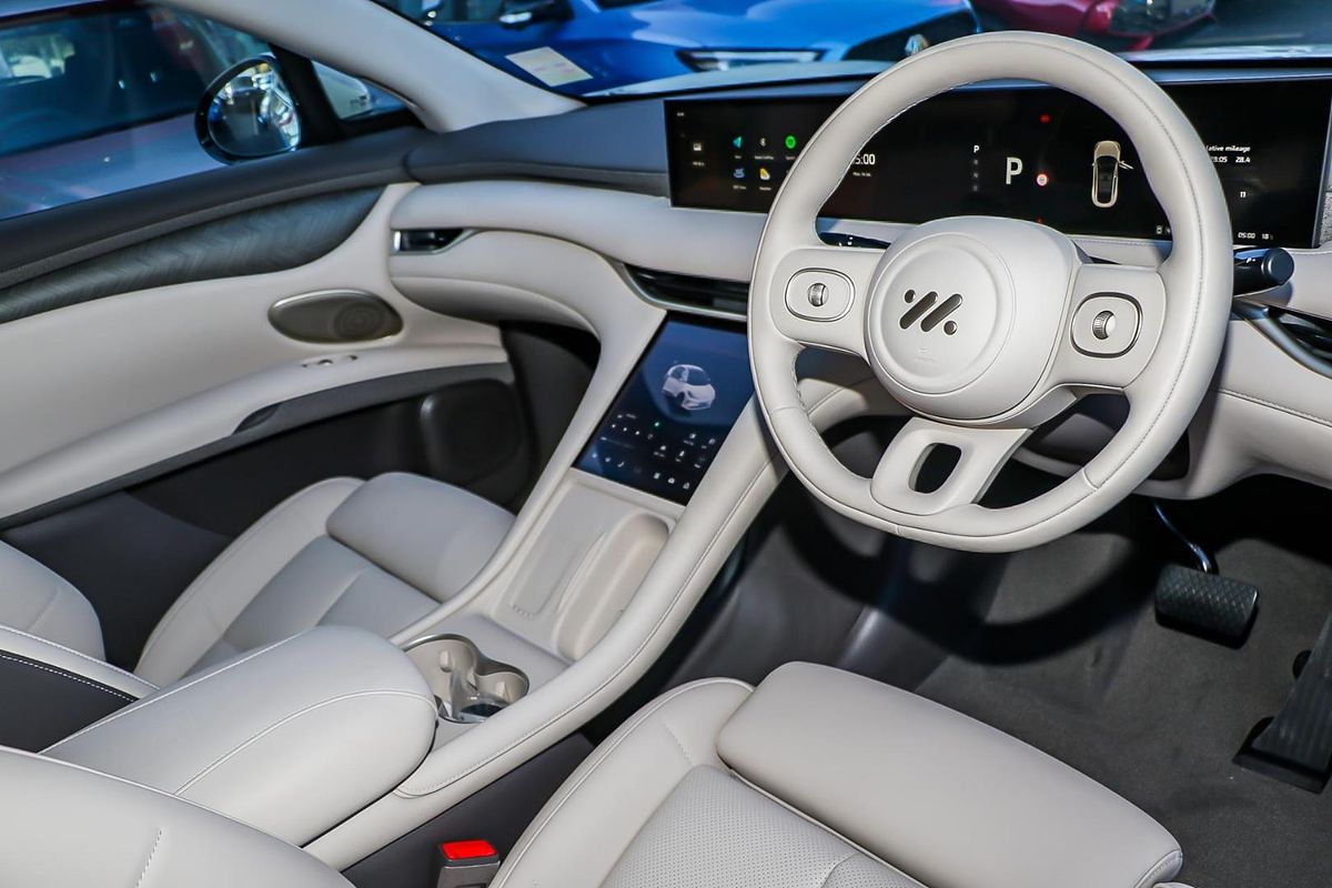 2025 MG Im6 PEREFORMANCE S12L