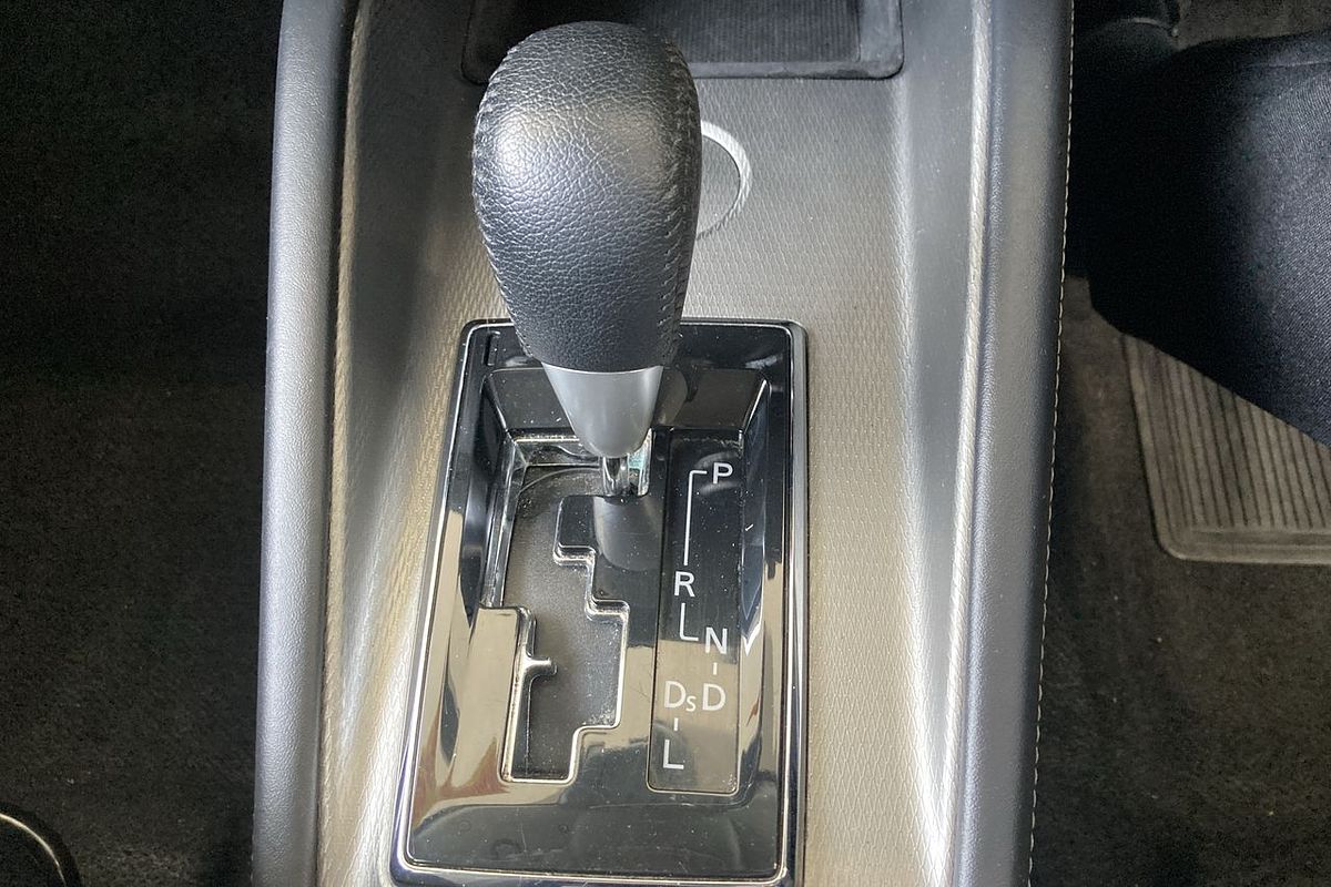 2022 Mitsubishi ASX ES XD