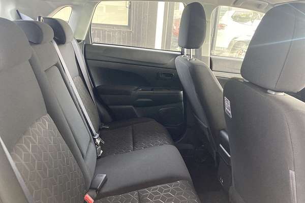 2022 Mitsubishi ASX ES XD