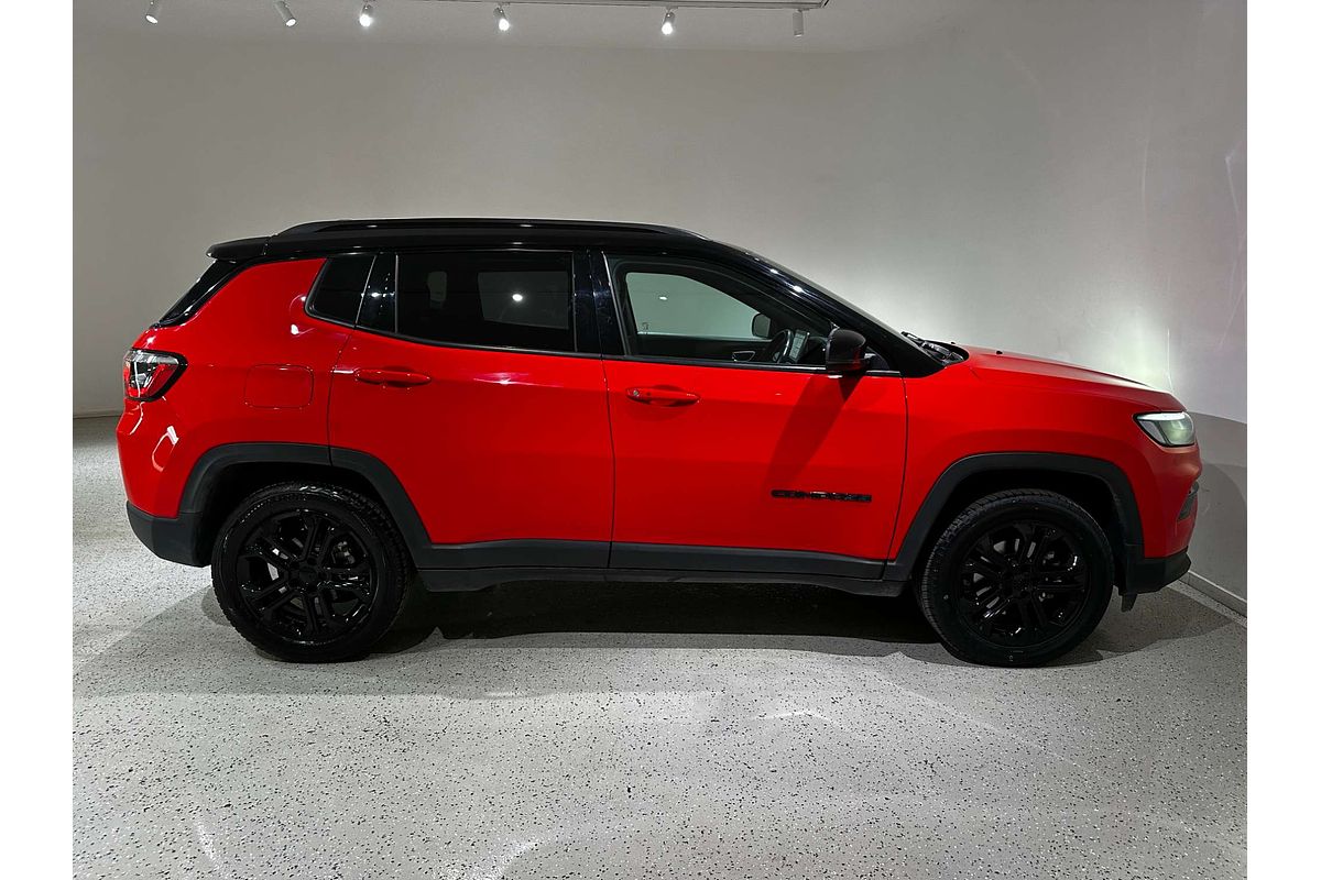 2023 Jeep Compass Night Eagle M6