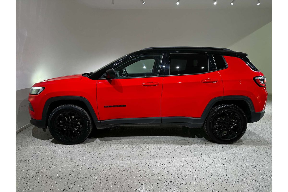 2023 Jeep Compass Night Eagle M6