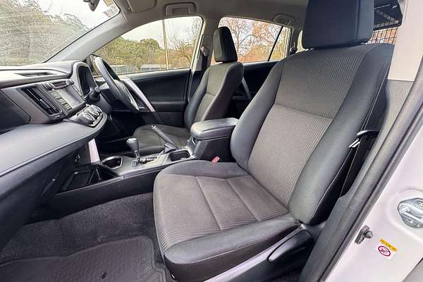 2017 Toyota RAV4 GX ASA44R