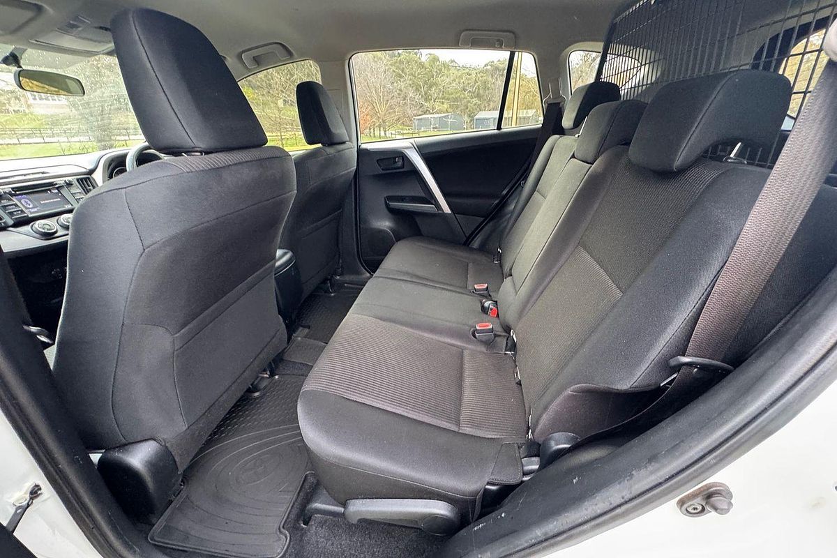 2017 Toyota RAV4 GX ASA44R