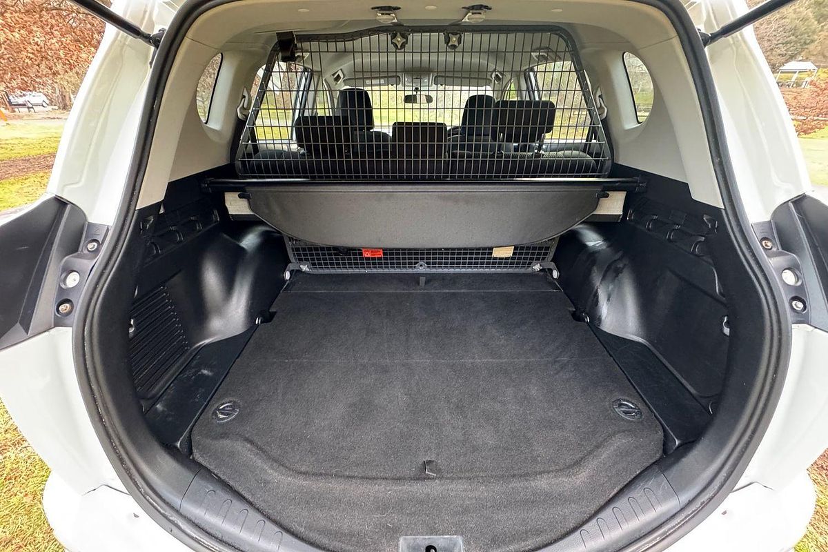 2017 Toyota RAV4 GX ASA44R