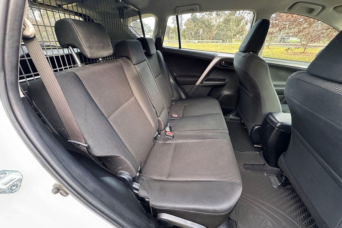 2017 Toyota RAV4 GX ASA44R