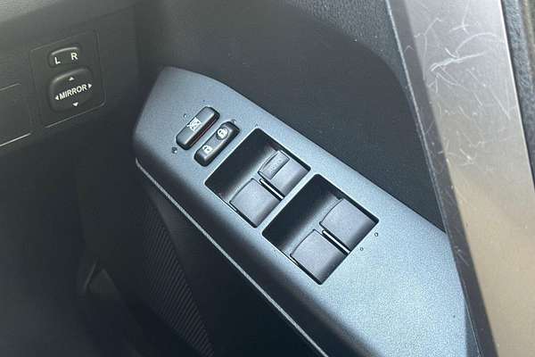2017 Toyota RAV4 GX ASA44R