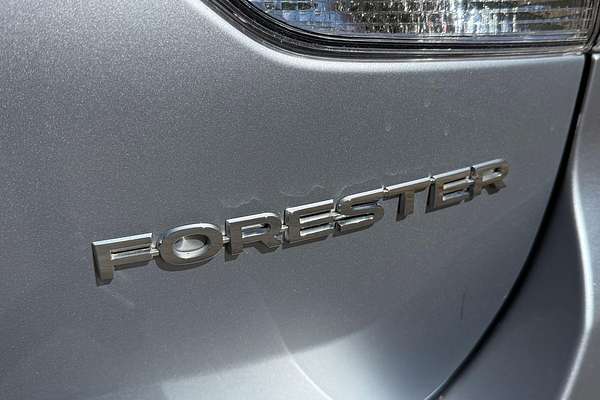 2023 Subaru Forester 2.5i S5