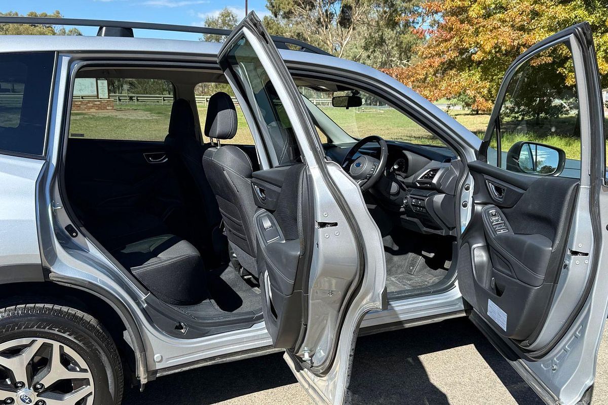 2023 Subaru Forester 2.5i S5