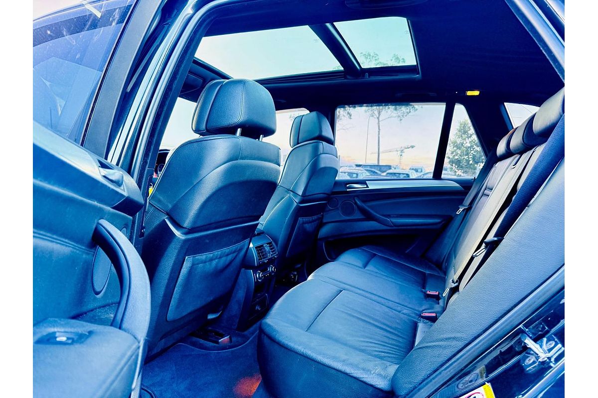 2008 BMW X5 xDrive48i E70
