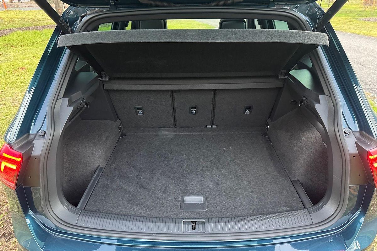 2022 Volkswagen Tiguan 162TSI R-Line 5N