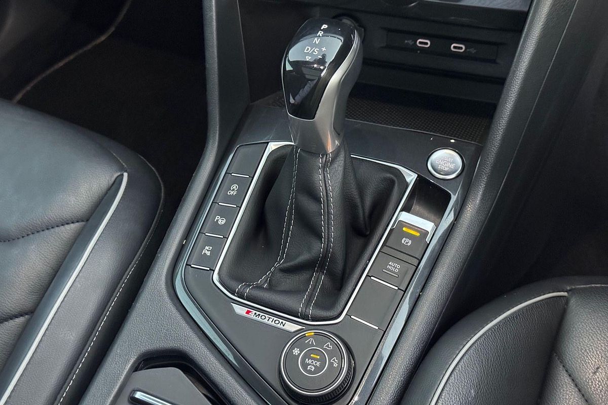 2022 Volkswagen Tiguan 162TSI R-Line 5N