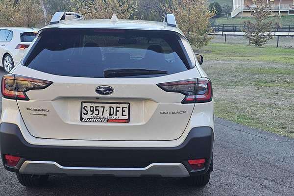 2024 Subaru Outback AWD Touring 6GEN