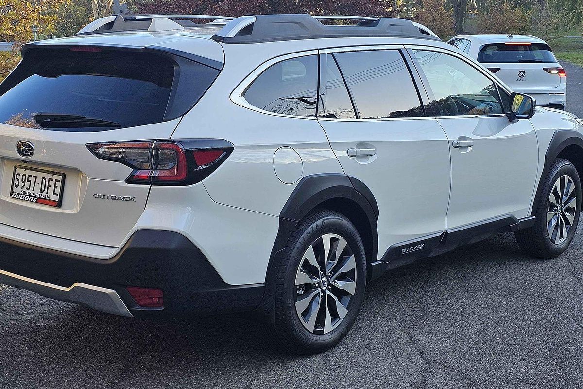 2024 Subaru Outback AWD Touring 6GEN