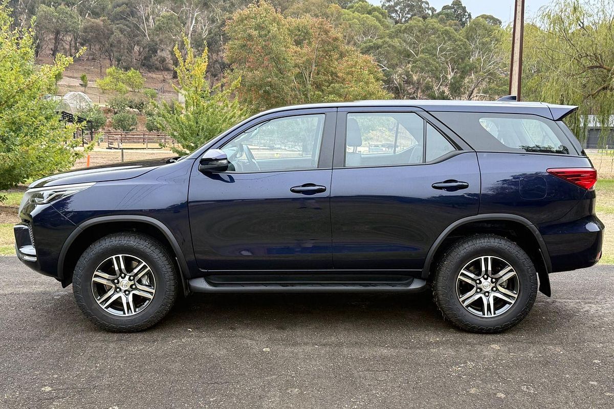 2022 Toyota Fortuner GX GUN156R