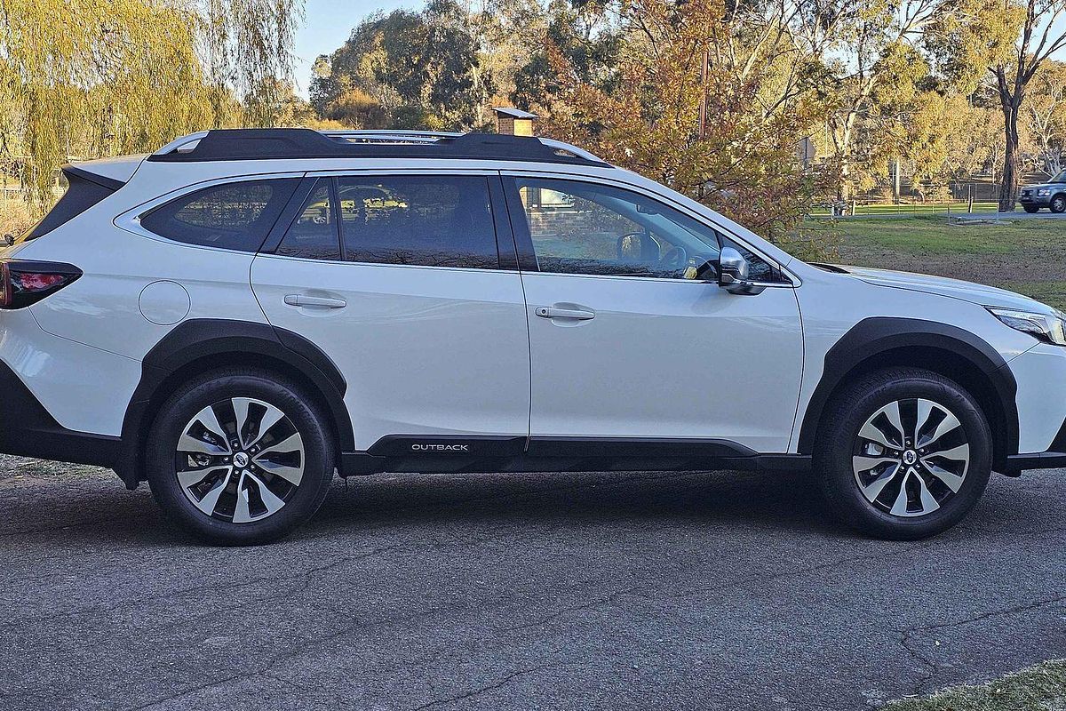 2024 Subaru Outback AWD Touring 6GEN