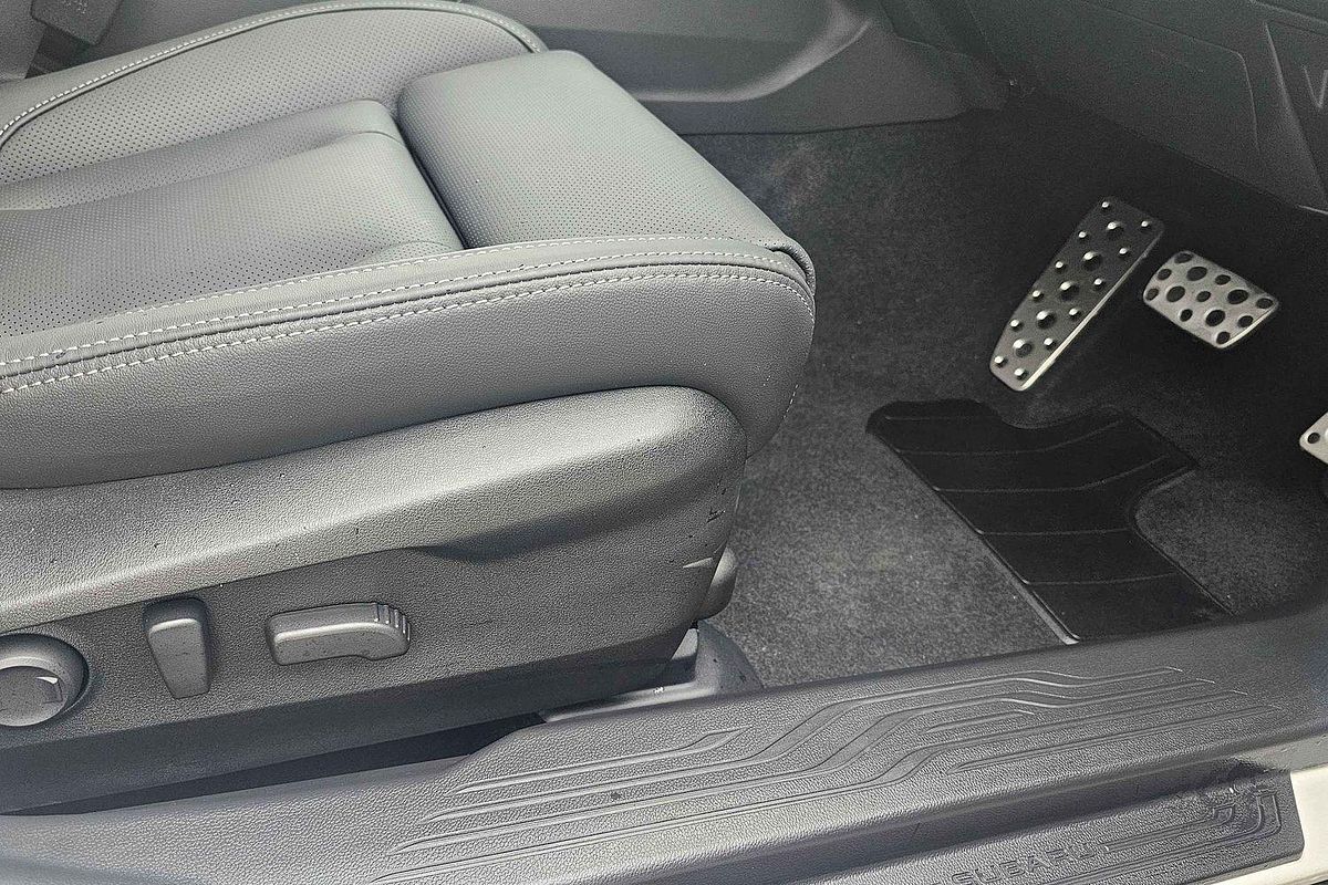 2024 Subaru Outback AWD Touring 6GEN
