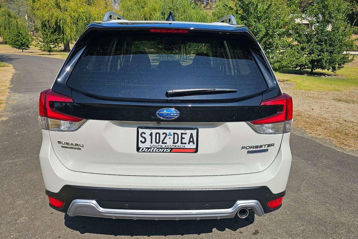 2024 Subaru Forester Hybrid S S5