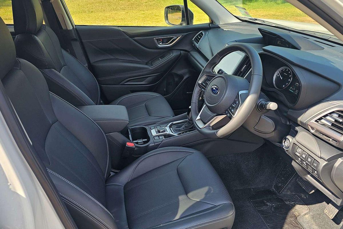 2024 Subaru Forester Hybrid S S5