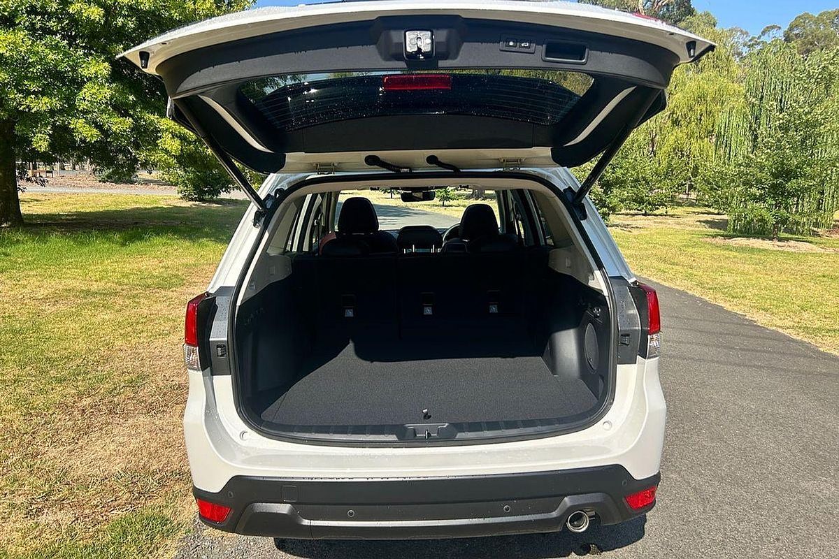 2024 Subaru Forester STI Sport S5