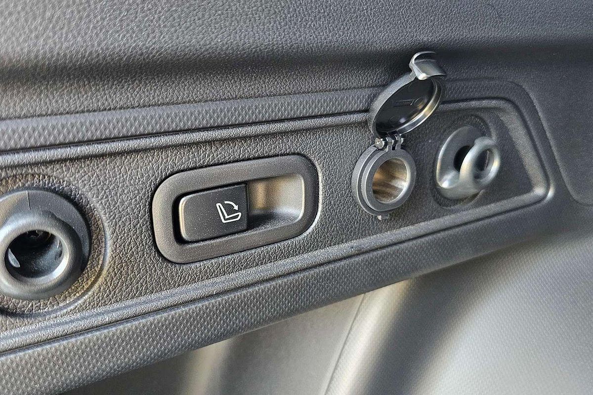 2024 Subaru Forester Hybrid S S5