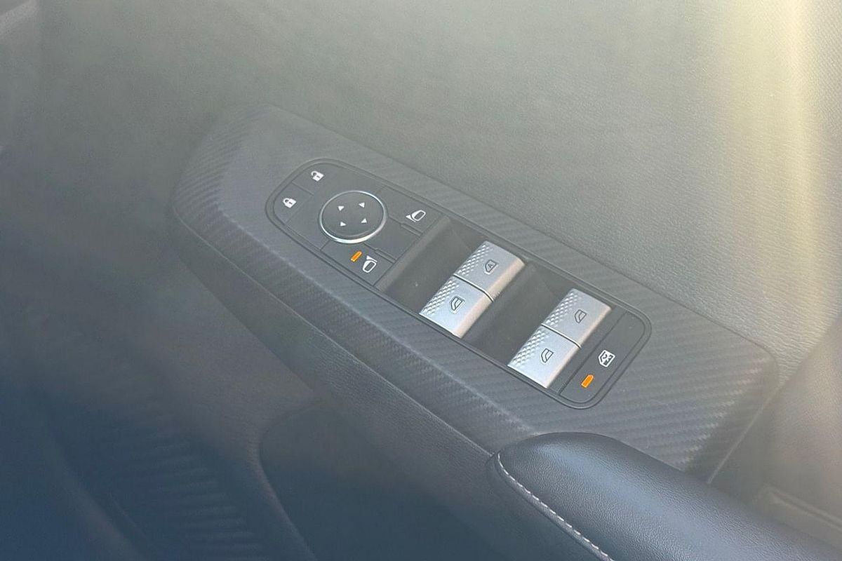 2024 Mitsubishi Outlander ES ZM