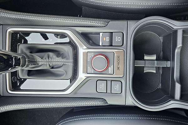 2024 Subaru Forester Hybrid S S5