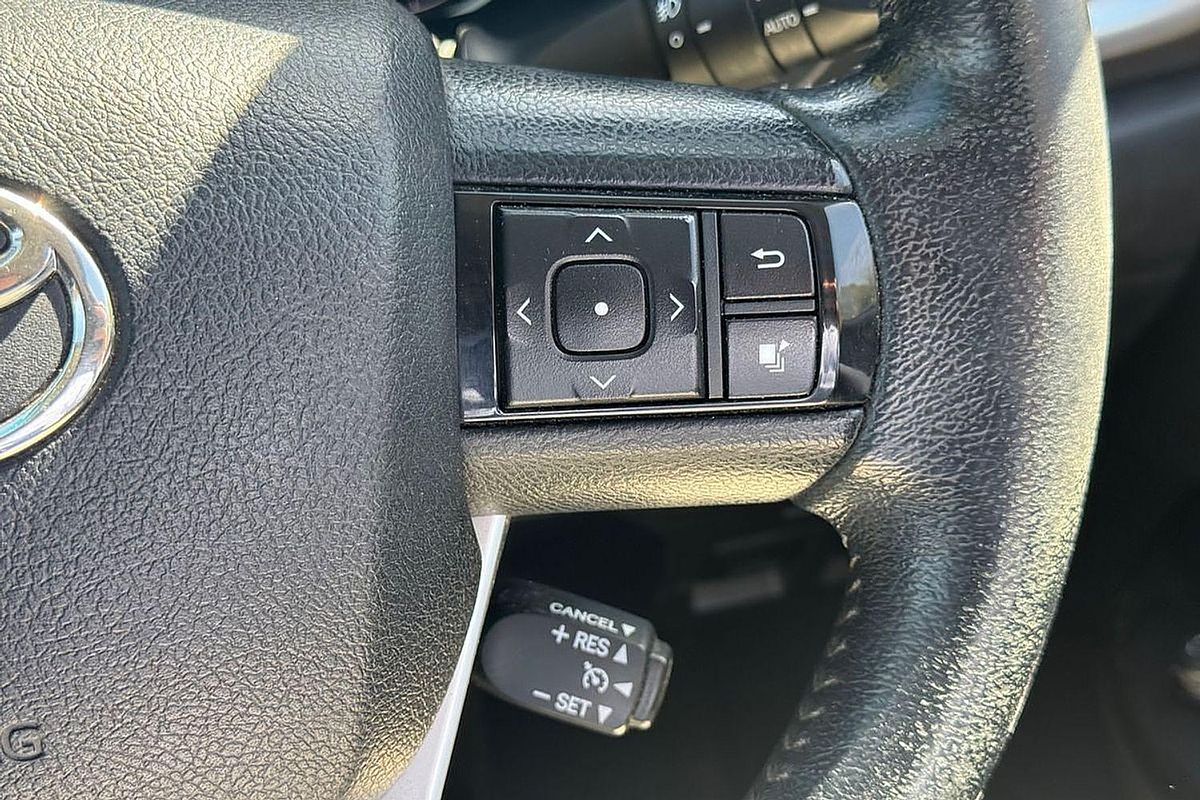 2016 Toyota Hilux SR5 GUN126R 4X4