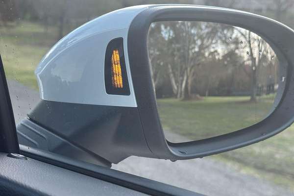 2025 Volkswagen Golf 110TSI Life 8.5