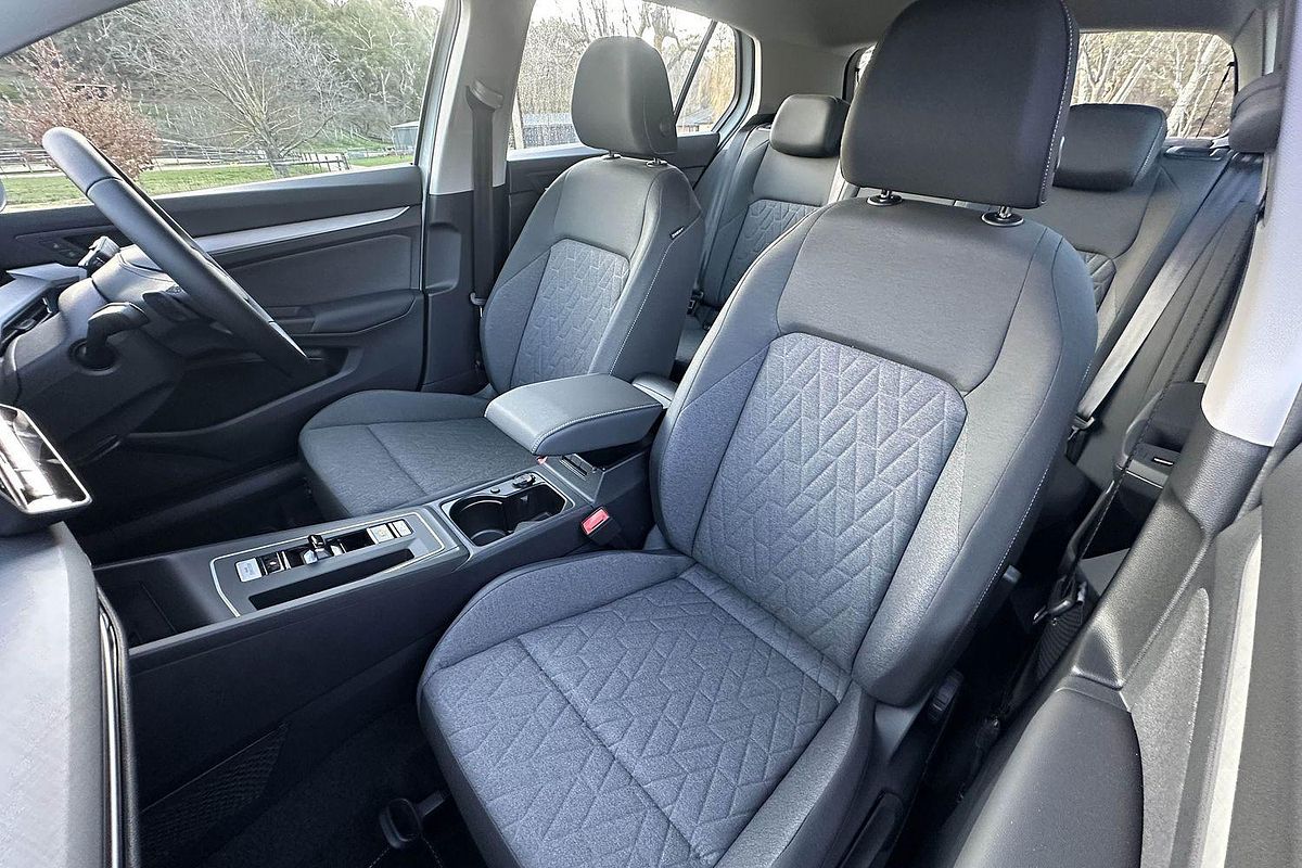 2025 Volkswagen Golf 110TSI Life 8.5