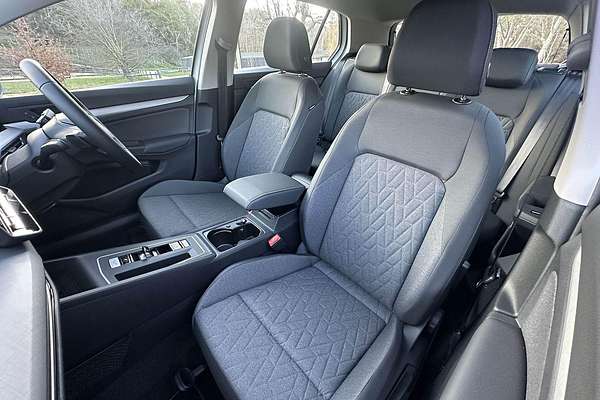 2025 Volkswagen Golf 110TSI Life 8.5