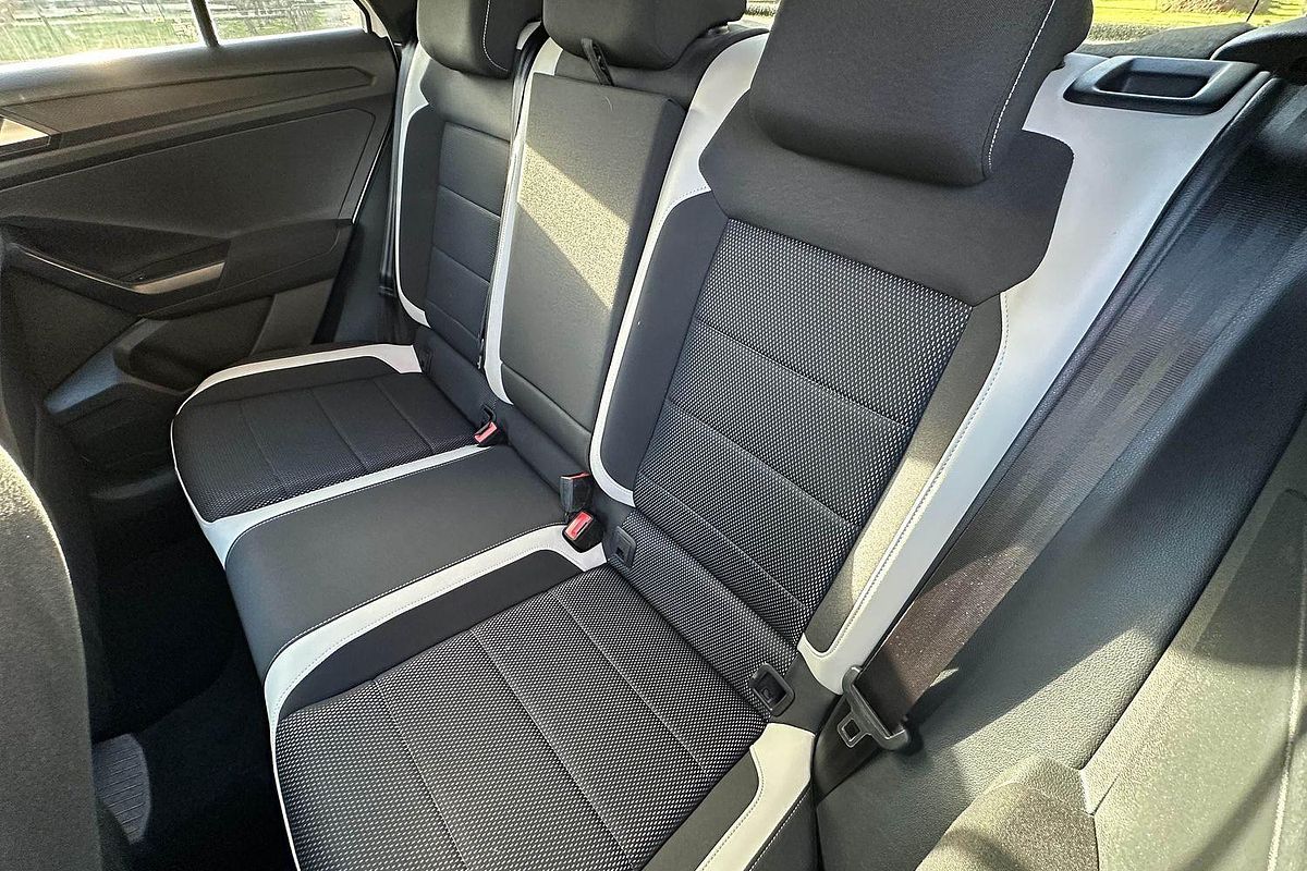 2021 Volkswagen T-Roc 140TSI Sport A11