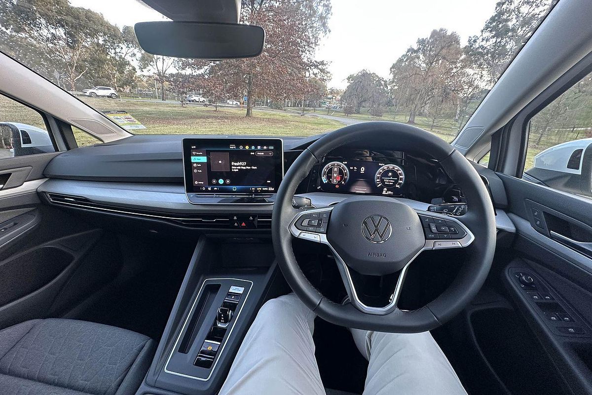 2025 Volkswagen Golf 110TSI Life 8.5