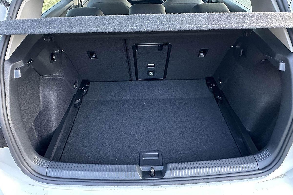 2025 Volkswagen Golf 110TSI Life 8.5