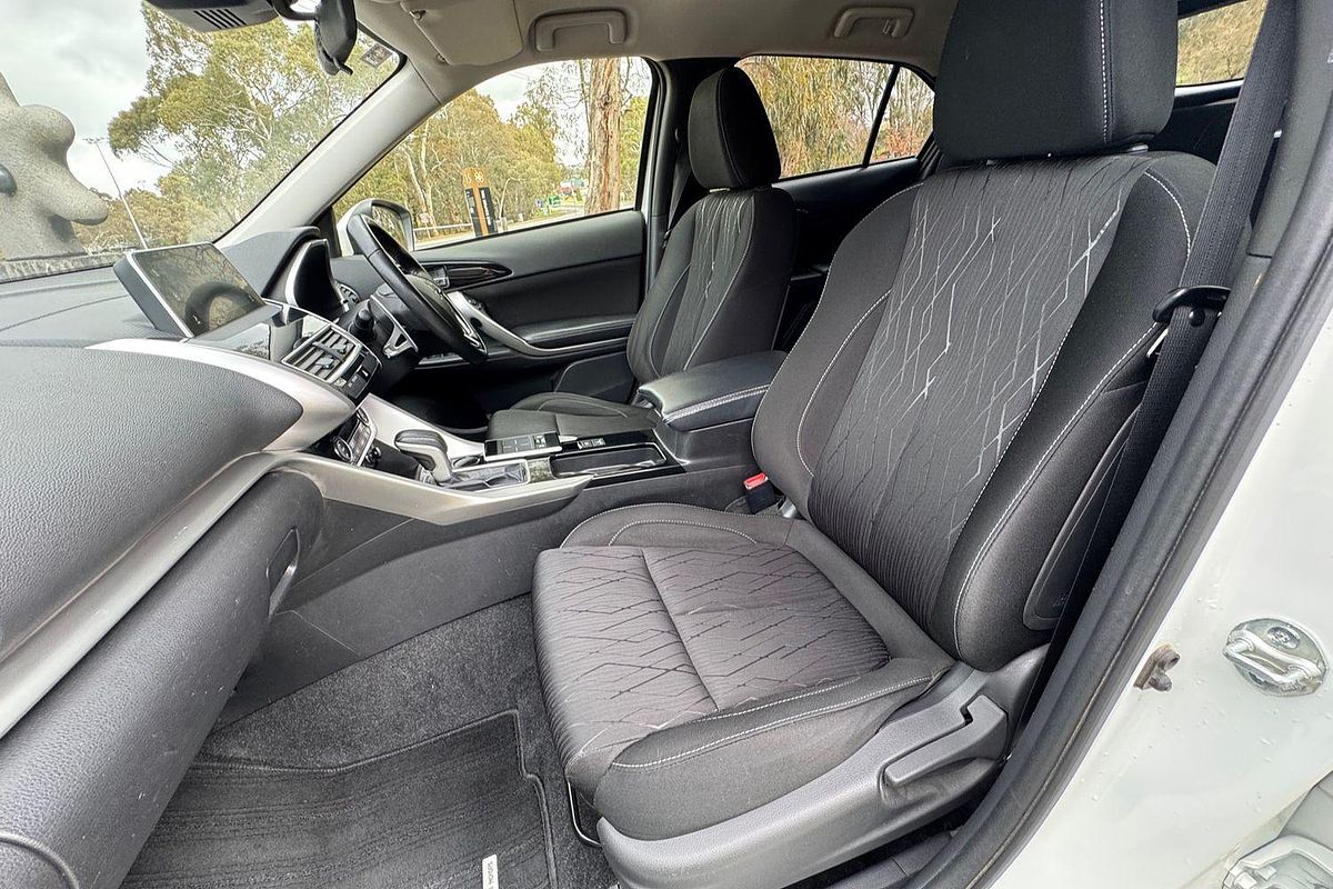 2018 Mitsubishi Eclipse Cross LS YA