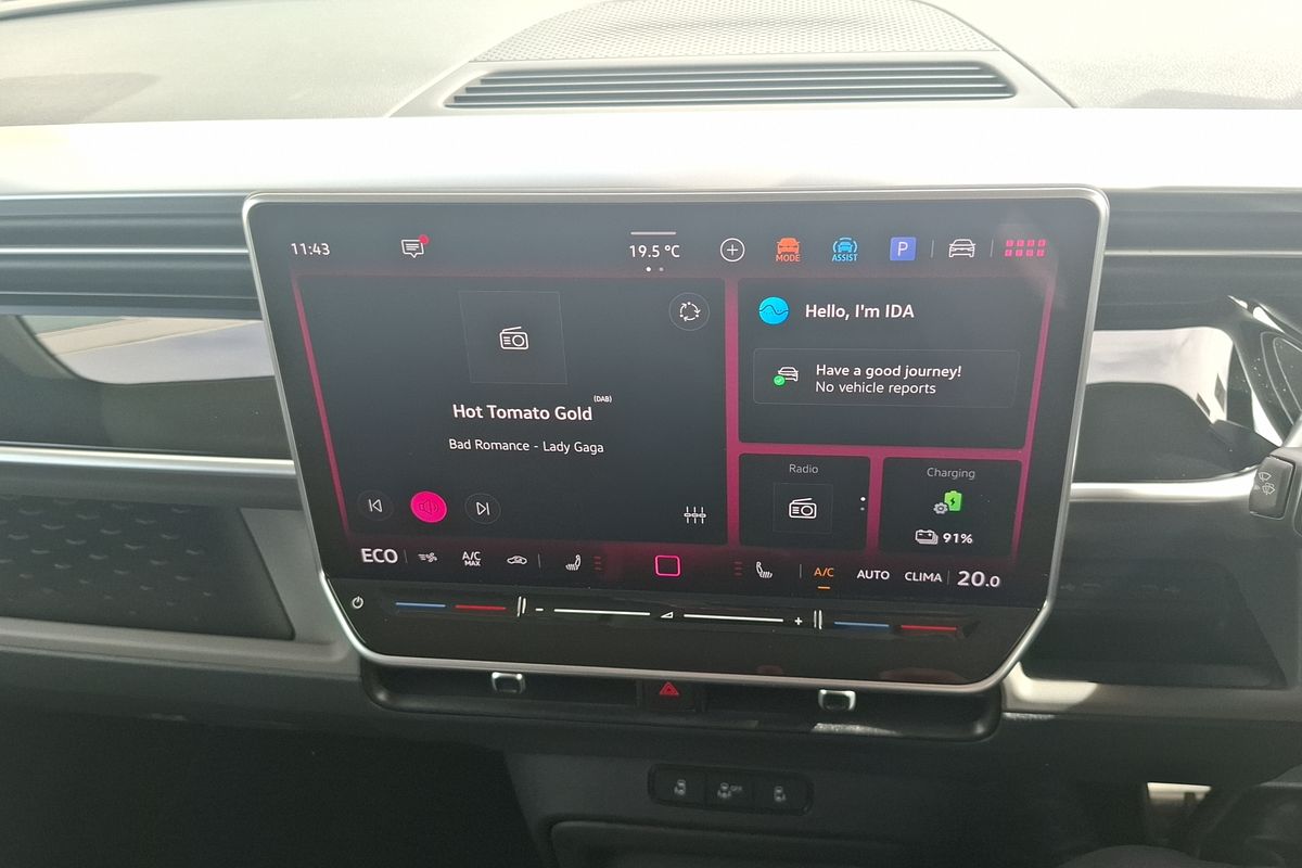 2025 Volkswagen ID. Buzz Pro BEV560 EB SWB