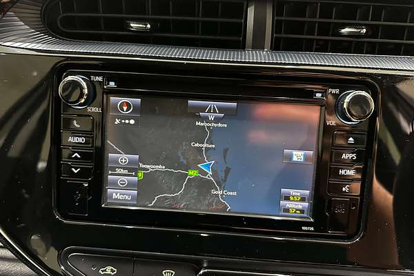 2018 Toyota Prius C  NHP10R