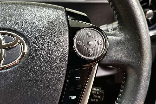 2018 Toyota Prius C  NHP10R