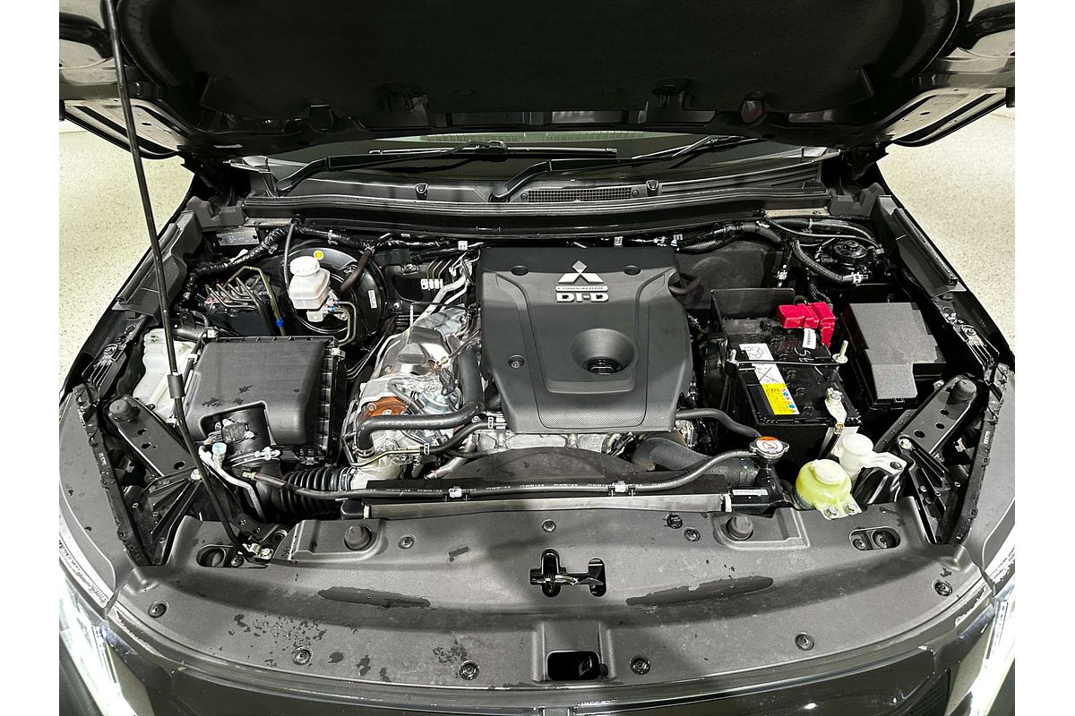 2020 Mitsubishi Triton GSR MR 4X4