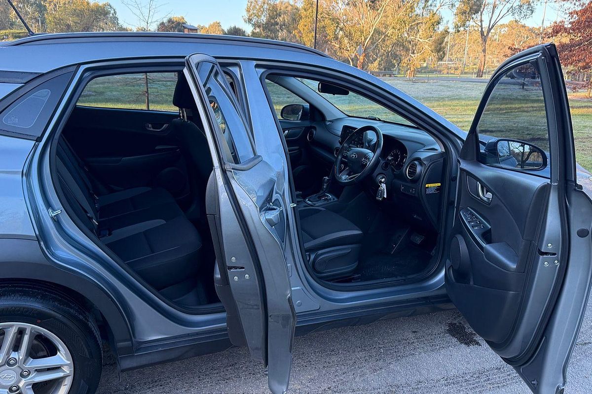 2017 Hyundai Kona Active OS