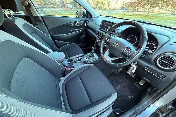 2017 Hyundai Kona Active OS