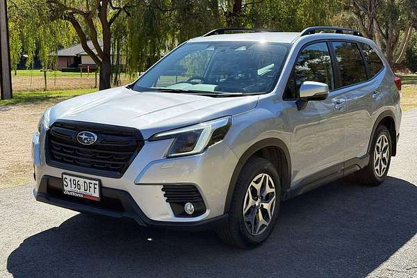 2023 Subaru Forester 2.5i S5