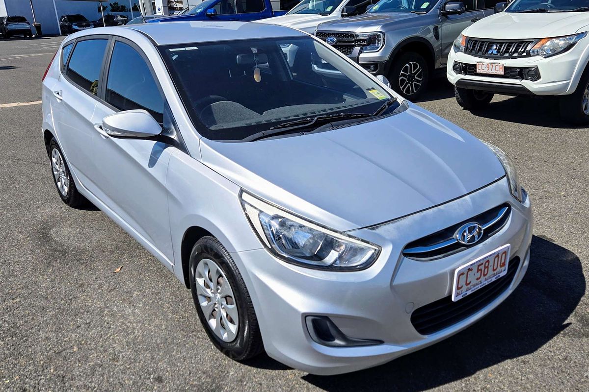 2016 Hyundai Accent Active RB4
