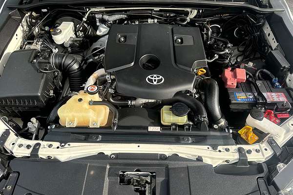 2021 Toyota Hilux SR GUN126R 4X4