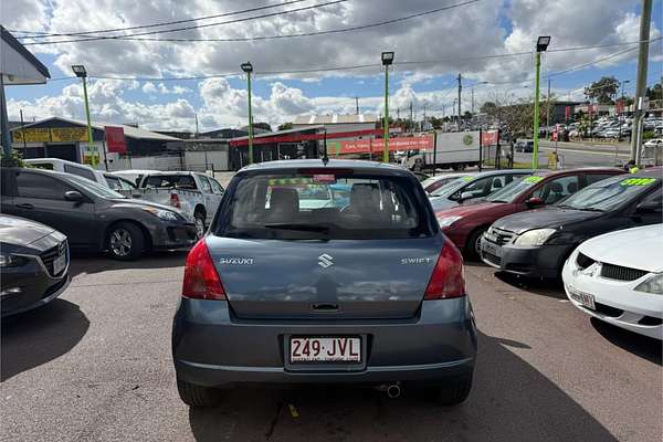 2006 Suzuki Swift RS415