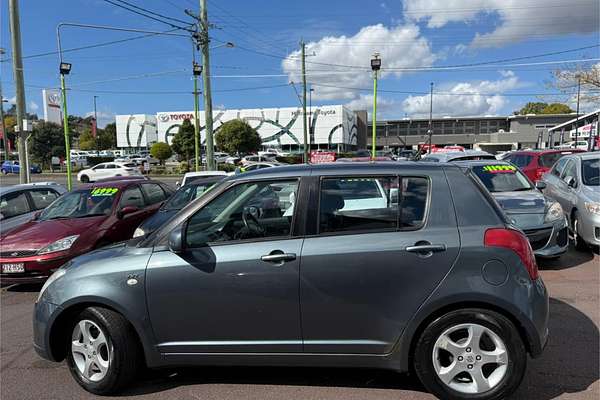 2006 Suzuki Swift RS415